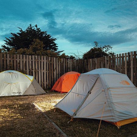 Hotel Camping Yellow Plum Puerto Natales Exterior foto